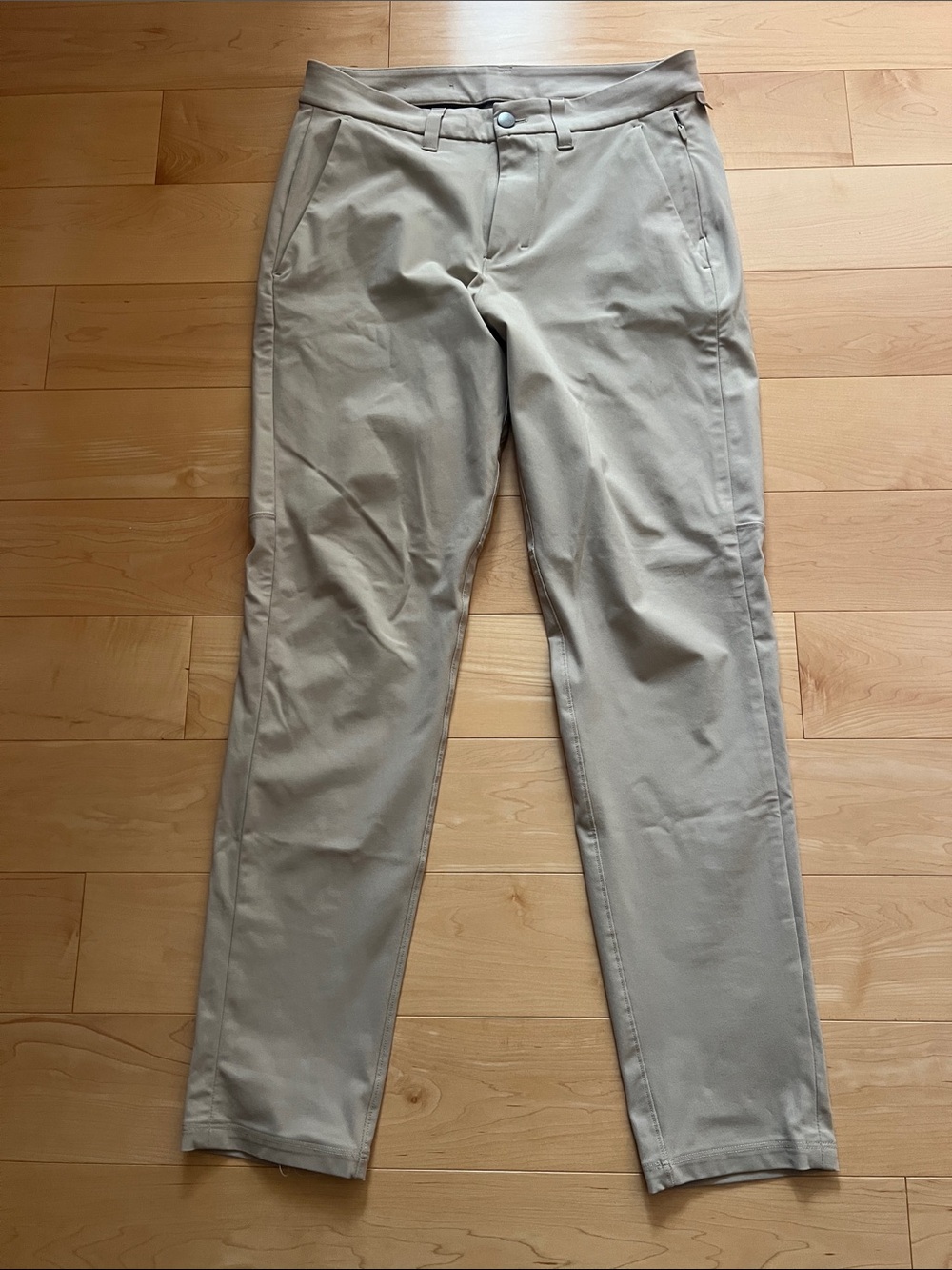 Lululemon athletica Commission Slim-Fit Men's Chino Pants in Light Khaki